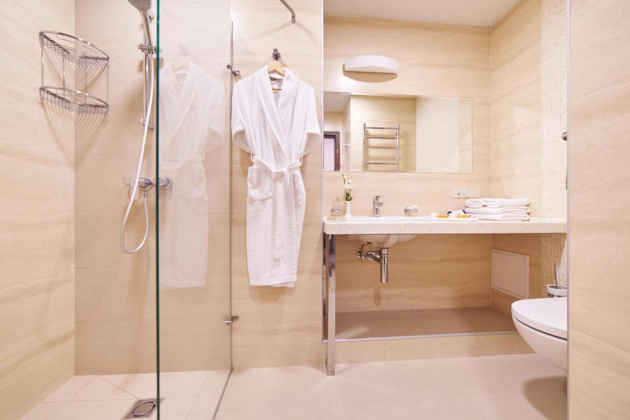 Ovis Hotel Harkov Kültér fotó